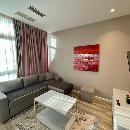 Premium City Studio & Suite Tirana Esterno foto