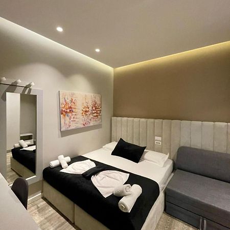 Premium City Studio & Suite Tirana Esterno foto