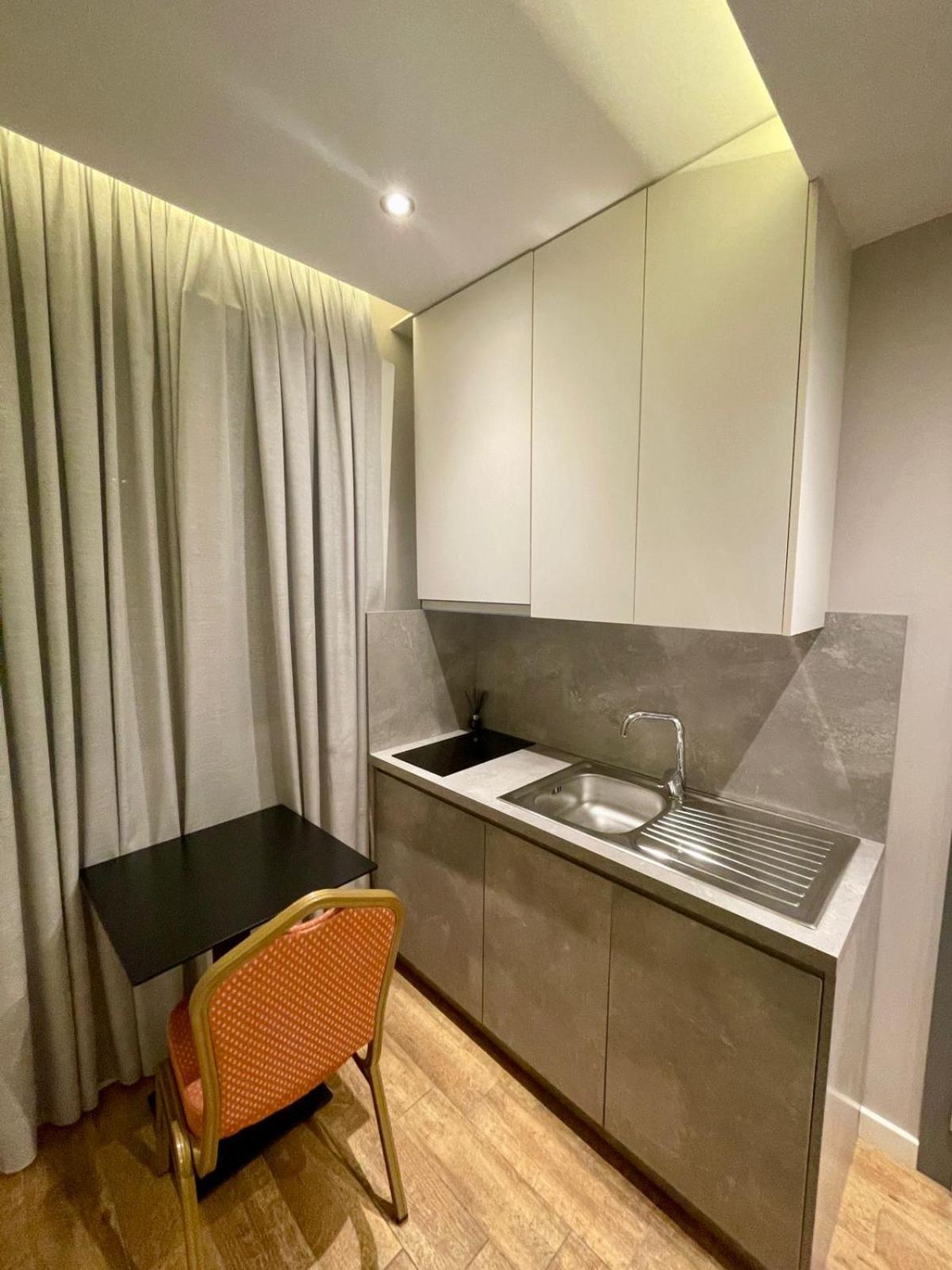 Premium City Studio & Suite Tirana Esterno foto